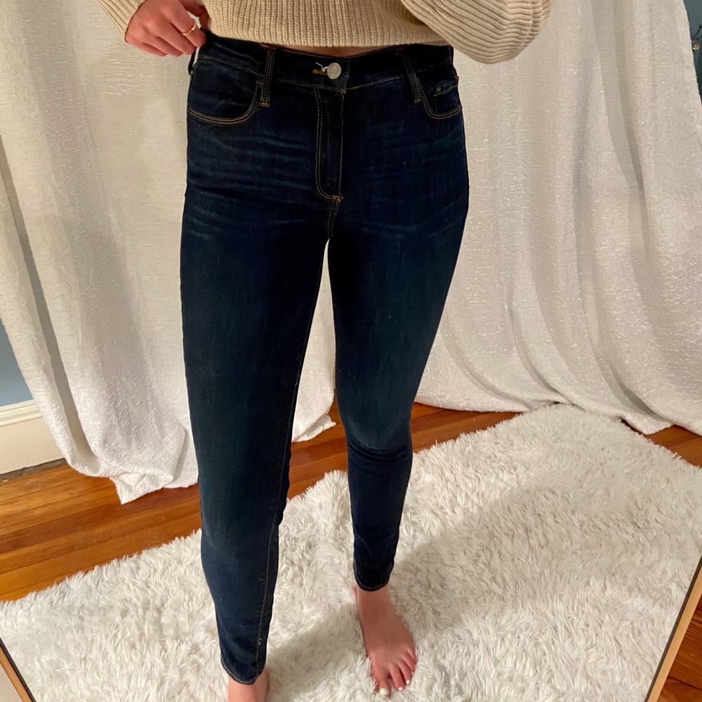 GAP true skinny blue jeans